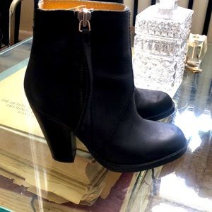 Acne Pistol /Colt Boots - Stacked Heel 38